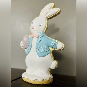 Cupcakes & Cashmere Pastel Easter Bunny Sugar Cookie Gingerbread Decor NWT